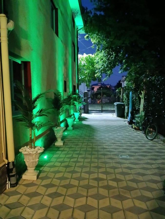 Pensiunea Albatros Costinești Εξωτερικό φωτογραφία